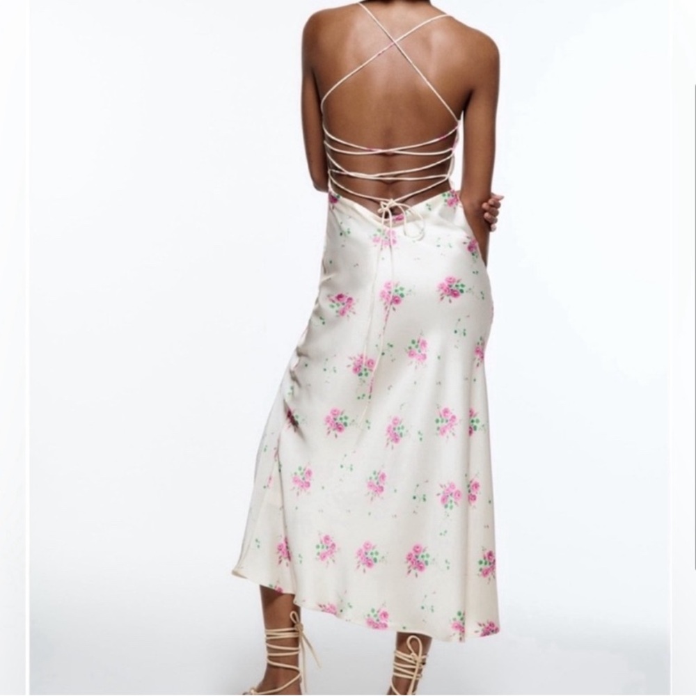 Zara satin midi dress white with pink florals size M 7596/479